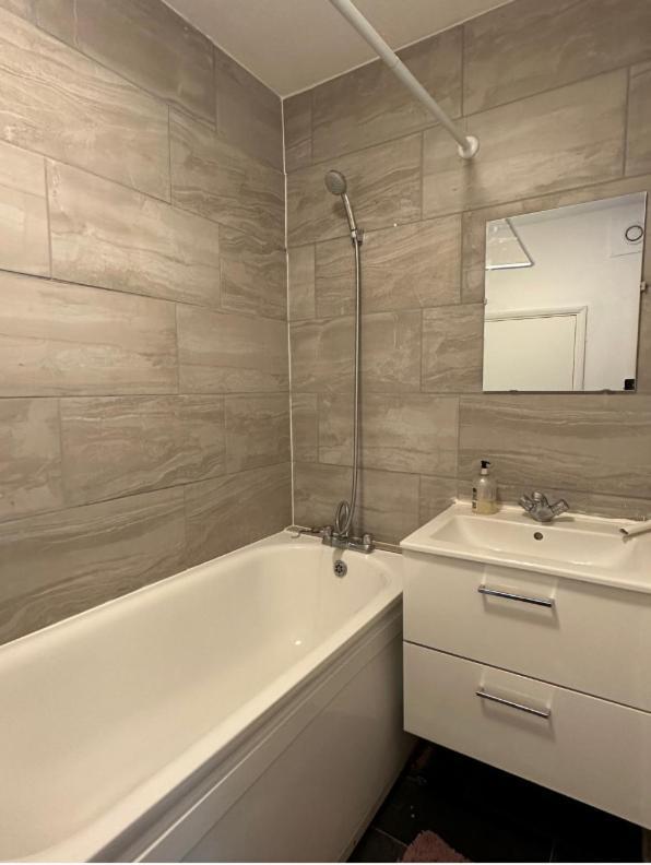 Spacious,1 Bed, Balcony, Southwark Central London Exterior photo